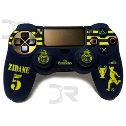 روکش دسته پلی استیشن 4 +2عدد محافظ آنالوگ - Silicone Cover Dualshock 4 Real Madrid/Zidane
